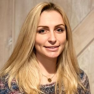 Meet your Posher, Casey